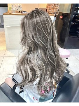 ブレンド 渋谷(BLend) ハイライトブルージュマチルダボブインナーグレージュ前髪