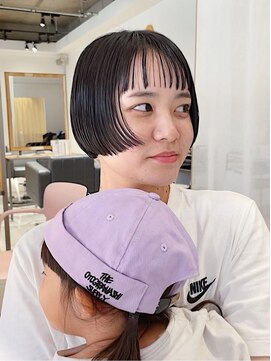 アルシュインプレッション 前上がりラインミニボブ