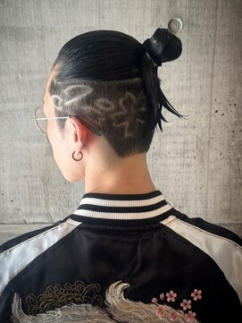 ビンゴ(BINGO) 1871渋谷メンズカットスキンフェードバリカンアートマンバンヘア