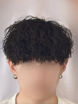 バース バイ ハピネス(BIRTH by happiness) ツイストスパイラルパーマツイストパーマメンズマッシュパーマ