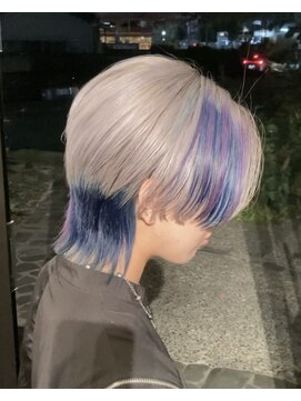 ルプラ ガーデン(le-pla garden) ウルフ/センターパート/レイヤーカット/ダブルカラー/ブルー豊橋