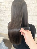 アン ココン(un.cocon)&nbsp;【un.cocon 吉祥寺】髪質改善ストレート(吉祥寺/縮毛矯正/)a