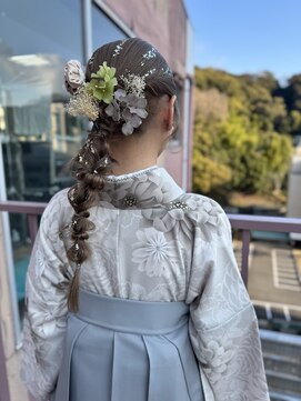 ビアージュ(Viage) #卒業式 #ヘアセット #ヘアアレンジ #編みおろし #金箔 #着物