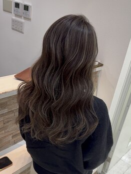 ヘアーアート パーリオ 本店(hair art PALIO)の写真/完全オーダーメイドの内部補修用集中トリートメント【フローディア】使用◇ダメージを受けやすい季節に。