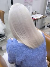 ソヨン 静岡店(SOYON) 《SOYON 富田》ホワイトカラーダブルカラーケアブリーチ