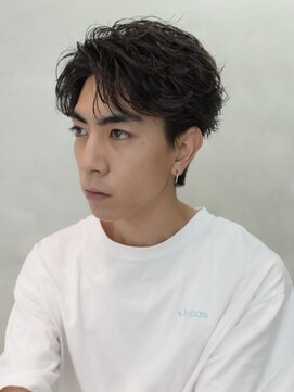 バイフィフス 原宿/表参道(by fifth) 原宿シャドウパーマ大人メンズカットセンターパート30代