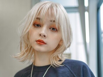 ギークス(GEEKS)の写真/【渋谷駅徒歩2分★】ハイダメージ施術もお任せ下さい☆髪の芯から潤いを与え、手触りの良い質感に♪