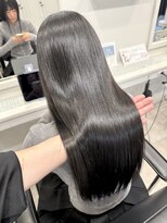 フリーダムガーデン 岡山駅前店(freedom garden)&nbsp;ハイダメージも艶のある黒髪ロングへ！髪質改善トリートメント