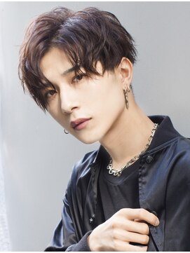 アクロス(AKROS) 【AKROS】センターパート×ツーブロック