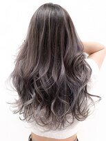 ペスカ 立川店(pesca) ナチュラルなハイライトロングで色っぽく×PESCA立川