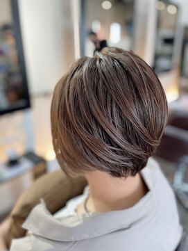 ロンド(Le rond) ナチュラルなストレート　ショートボブ