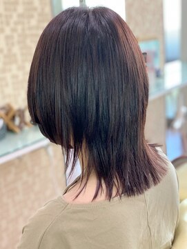 アークスヘアー 大人かわいい☆透明感うるツヤのモテ髪に♪ウルフレイヤー