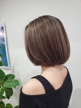 グランディールヘアデザイン(grandir hairdesign) ストレートでもかわいい！ハイライトカラー