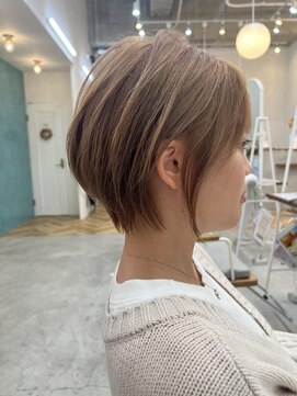 ロミー 本厚木(ROMMY.) オール世代おススメ大人可愛い丸みショート