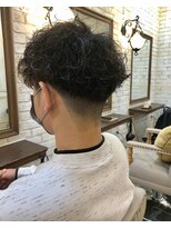カリーナ(Carina)&nbsp;〈キシタクヘアー〉動きまくる刈り上げマッシュ