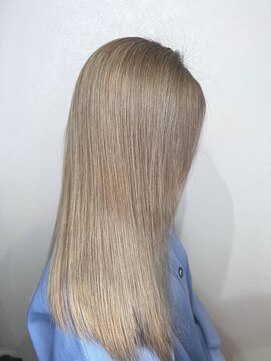 グラント(Grant) ミルクティーベージュ