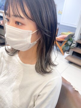 ネオリーブアイム 横浜西口店(Neolive aim) 大人インナーカラー グレーシルバー【横浜】K