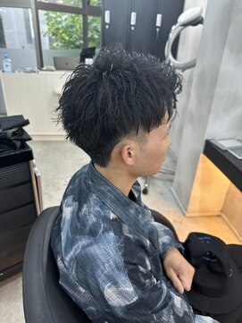 ザ ホワイトノート(The WHITE NOTE) アップバングショート