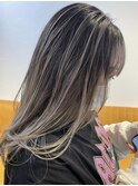 バレイヤージュで大人気のカラーがこちら!_contrast greige_