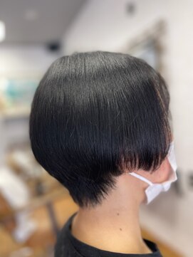 ラヴィアンローズ(La vie en rose) スッキリショートカット