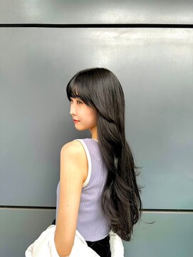 フュー 新小岩(few.) 黒髪/グレーベージュ/レイヤーロング/前髪パーマ[新小岩駅]