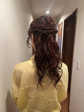 のりこの店 ハーフアップ