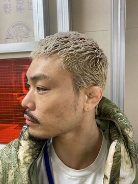 メリケンバーバーショップ トーキョー(MERICAN BARBERSHOP TYO) EAZYPUNK4