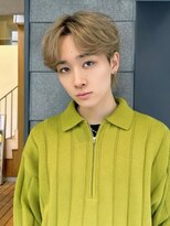 ルービックセカンド 和歌山(Rubik's 2nd)&nbsp;短髪ツーブロック束感モテるセンターパートブリーチ