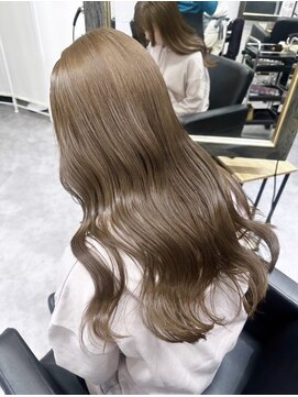 リア(riah) ミルクティーベージュハイライトカラーハイトーンケア