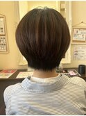 耳掛けもできるショート