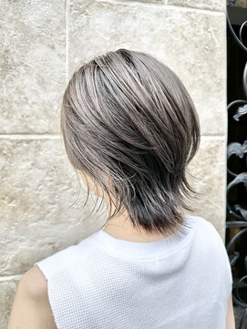 ルクスバイアフィナー(Luxo by Afinar) 透明感オリーブグレージュ