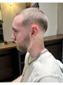 海外ヘアボウズフェード