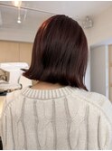 暖色カラーワインレッドピンクブラウン髪質改善切りっぱなしボブ
