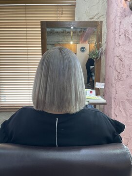 ロッソバイアルター 鎌取(ROSSO by aL-ter) 【くびれヘア/アプリコットオレンジ/ハイライトカラー】千葉香奈