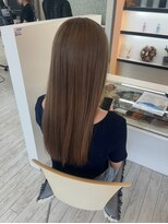 エマディライト(EMA DELIGHT)&nbsp;グレージュカラー