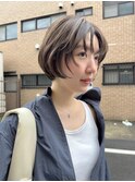 レイヤーミニボブ/透明感ベージュ／表参道