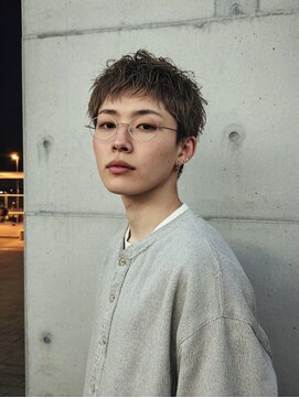 ミー 岡崎(mii) メンズカット+ケアパーマ(岡崎.北岡崎)