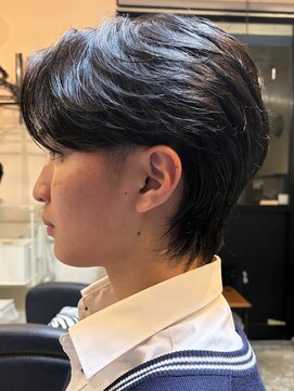 ジュンヌオム リンカラン(Jeune Homme LINGKARAN) センターパート×ウルフ