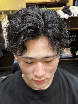 ヒロギンザ 池袋 サンシャイン通り店(HIRO GINZA) ツイストスパイラルフェード