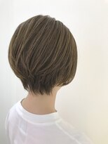 スピンヘアワークス(Spin Hair Works) 小顔3Dショート