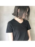 束感軽めボブ＆透明感グレー