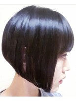 ヘアサロン ルッカ(Hairsalon rukka)&nbsp;前下がりボブスタイル