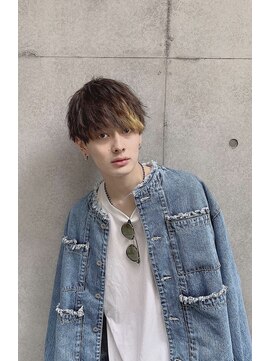 ピチカート(pizzicato) 前下がりマッシュ×ウエーブ×イエロー