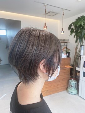 フィール(FEEL.) ショート