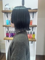 メイクス 表参道(MAKE'S omotesando)&nbsp;【堀口】ダークネイビー×切りっぱなしボブ