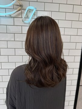 ヘアーシー(HAIR C,) HAIR C SHOICHI  お洒落度アップハイライトカラー