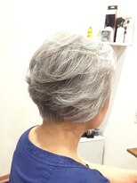 ヘアー グリーン(hair green) 40代50代60代/ふんわりショート/パーマショート/グレイヘア