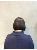 オリーブグレージュ