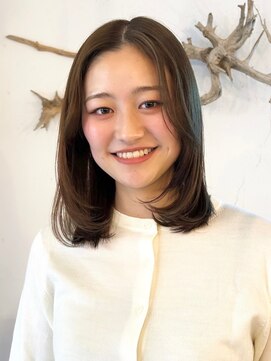 シーバイサイン(sea by Sign) オリーブベージュ×顔周りレイヤー