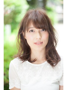 クシュ 所沢西口プロぺ通り(kusyu... ) くびれヘア韓国風巻きアプリコットオレンジ夏ハイライトカラー